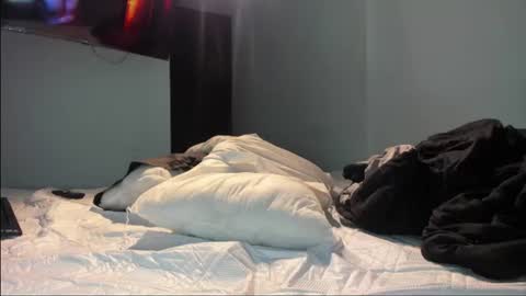hot_sexxtwins online show from July 6, 6:11 pm