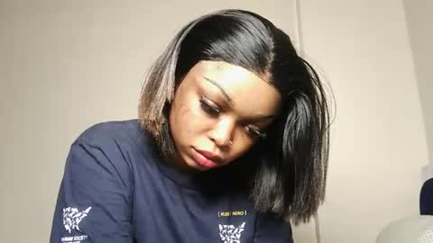 Milly online show from August 15, 2:04 am