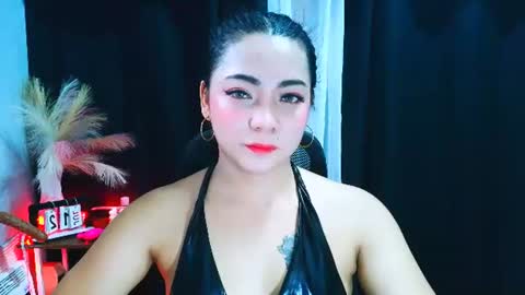 hot_xirene online show from July 12, 8:53 am