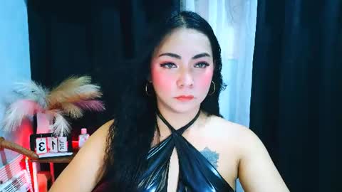 hot_xirene online show from July 13, 2:45 pm