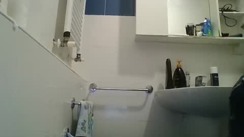 hotandwild2003 online show from March 14, 12:33 pm
