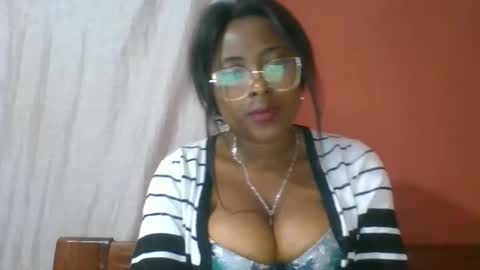 hotarian1 online show from May 27, 6:15 am