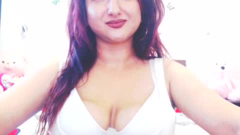 hotboobsmaya online show from August 9, 5:03 pm