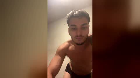 hotboybr011 online show from March 13, 5:42 pm