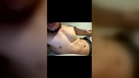 hotboybr011 online show from March 17, 8:19 am