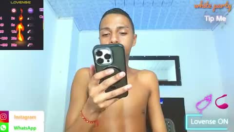 hotboyluxe online show from September 2, 11:45 am