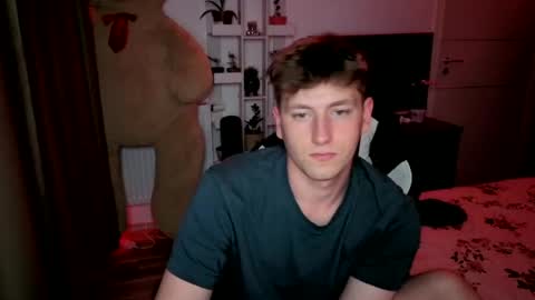 Hotboyshorny online show from July 18, 6:53 pm