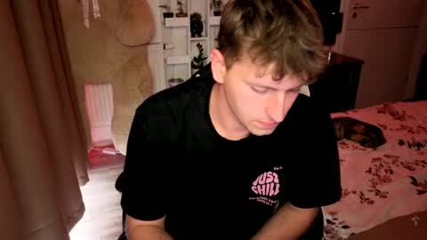 Hotboyshorny online show from July 26, 1:49 pm