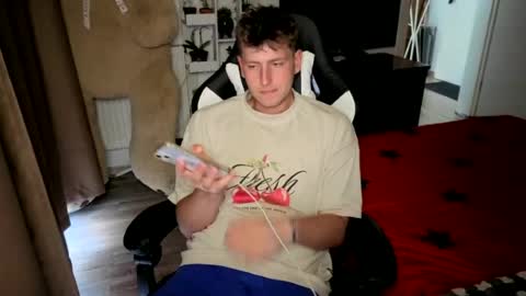 Hotboyshorny online show from August 15, 11:58 am