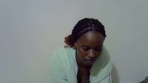 hotcatty01 online show from August 13, 3:37 pm