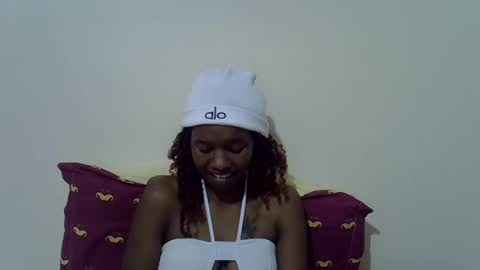 hotcatty01 online show from August 14, 8:23 pm