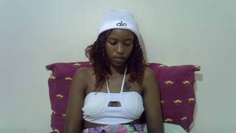 hotcatty01 online show from August 15, 3:43 am