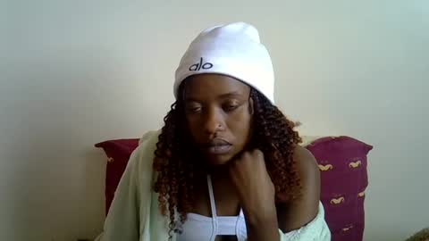 hotcatty01 online show from August 15, 11:58 am