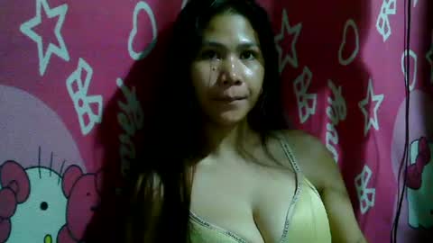 hotcupcake19 online show from July 1, 10:27 am