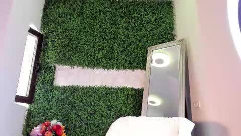 hotfallingdevil online show from July 30, 7:59 am