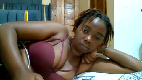 Queen online show from August 1, 6:36 pm