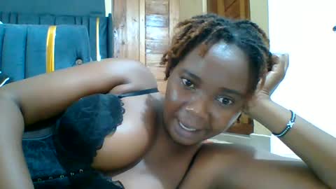 Queen online show from August 7, 6:08 pm