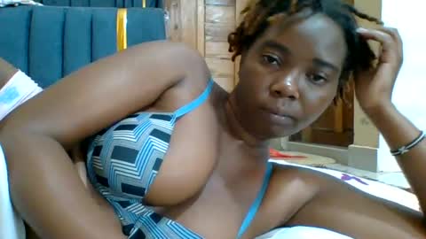 Queen online show from August 14, 8:34 pm
