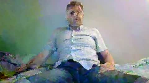 hothothot34 online show from August 17, 6:35 pm