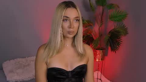 Maria online show from August 1, 9:37 am