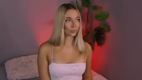 Maria online show from August 2, 5:36 am