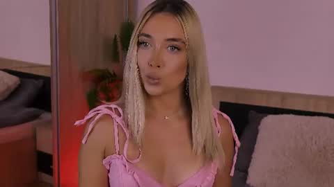 Maria online show from August 4, 9:28 am
