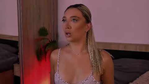 Maria online show from August 12, 7:11 am