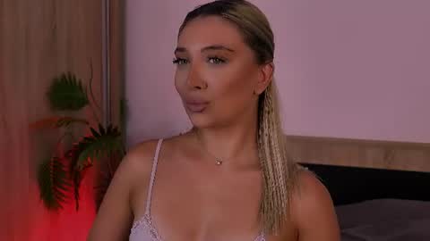 Maria online show from August 12, 9:22 am