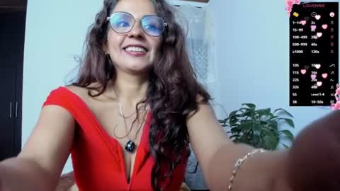 Jollie online show from August 8, 11:16 pm