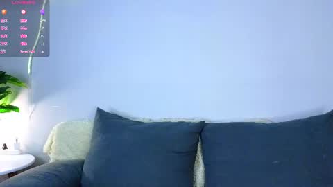 Allison  online show from August 9, 7:48 pm