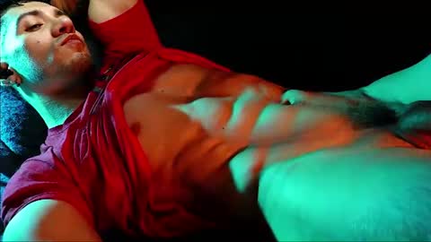 Hotlatinking online show from August 6, 11:04 pm
