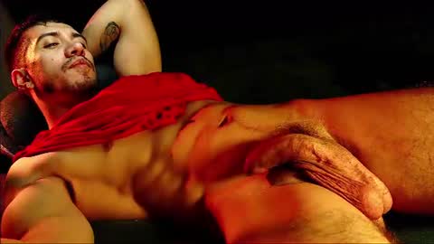 Hotlatinking online show from August 14, 11:41 pm
