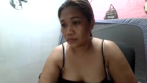 hotlavender online show from August 10, 7:21 am