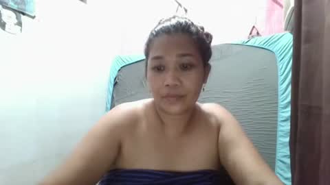 hotlavender online show from August 16, 3:54 am