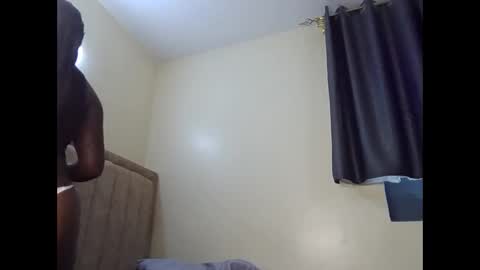 hotlina01 online show from May 16, 7:08 am