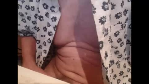 hotlux_54 online show from July 15, 10:21 pm