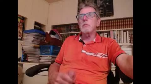 hotlux_54 online show from August 11, 10:01 pm