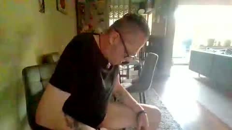 hotmale36xxx online show from April 10, 10:12 am