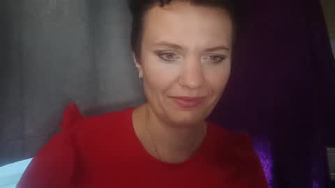 hotmamaqueen234 online show from August 15, 10:52 am