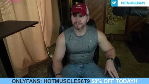 hotmuscles6t9 online show from August 4, 7:44 pm