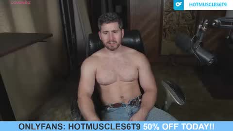 hotmuscles6t9 online show from August 12, 2:25 am