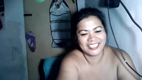 hotnathaly92 online show from August 7, 5:18 am
