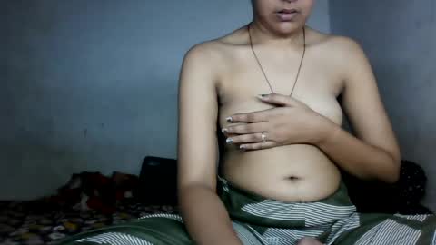 lola online show from August 1, 2:23 pm