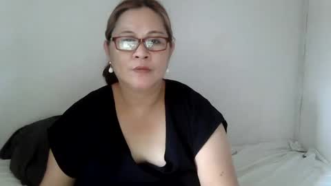 hotpreciousxxx online show from August 4, 3:58 am
