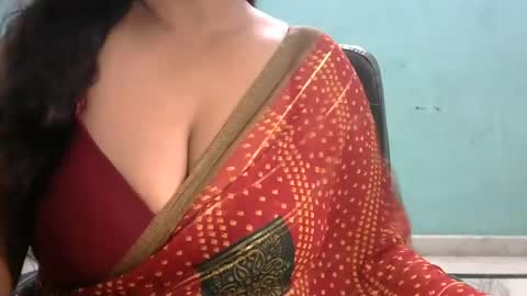 hotsneha29 online show from August 11, 11:07 pm