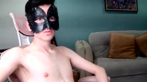 Hotstuff online show from June 22, 1:50 am