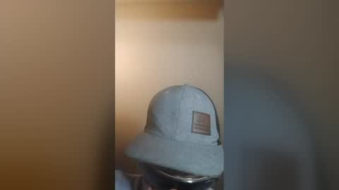 hotstuffed699557 online show from August 15, 2:21 pm
