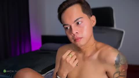 carl online show from April 17, 8:54 am
