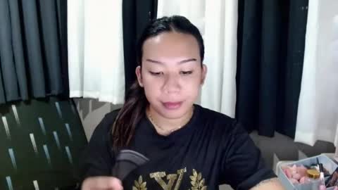 jelaigrande  online show from July 22, 7:11 am