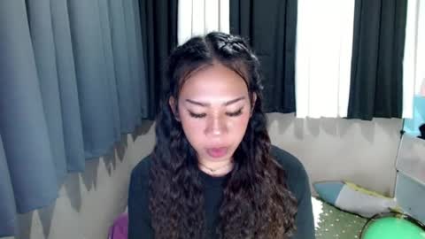 jelaigrande  online show from August 3, 5:42 pm